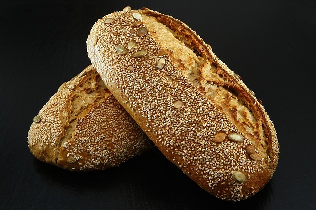 Как испечь вкусный хлеб дома