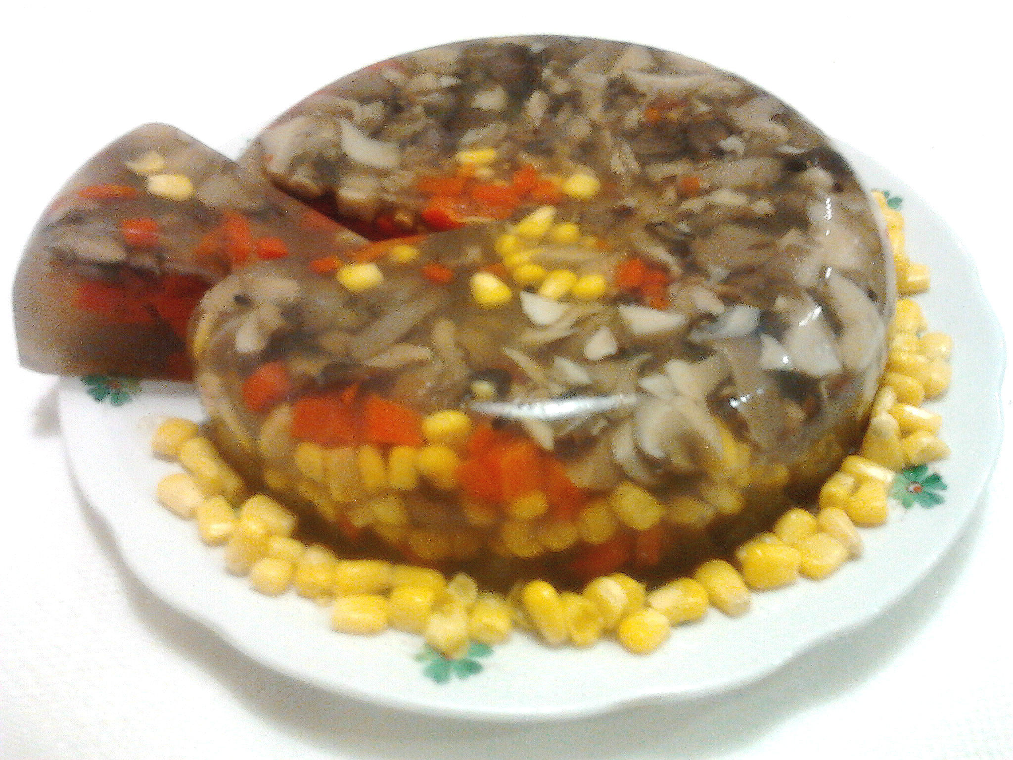 Постное заливное на грибном бульоне с овощами